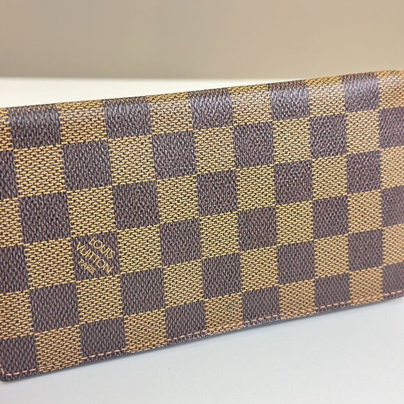 Louis Vuitton Damier Ebene Wallet - Picture 4 of 5